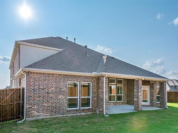 3rd image of 4204 Cypress Bayou Ct