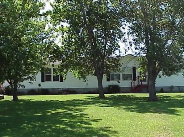 833 Road 90, Olpe, KS 66865