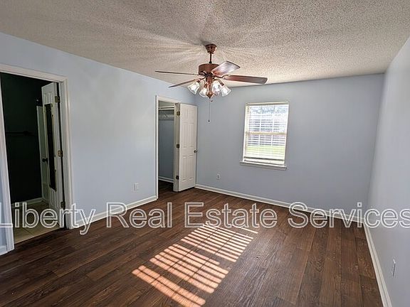 3rd image of 1801 Dunlevie Rd