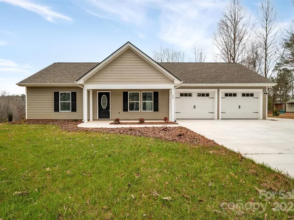 190 Williamson St, Troy, NC 27371