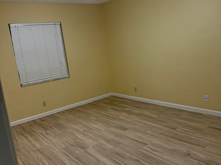 9129 W Highland Pines Blvd — Photo 7