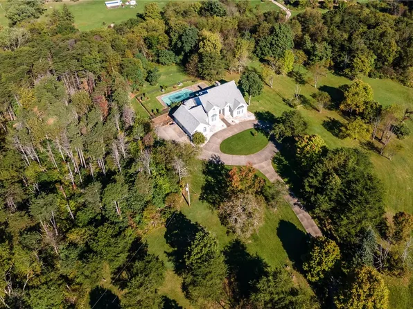 412 Temple Rd, Monaca, PA 15061
