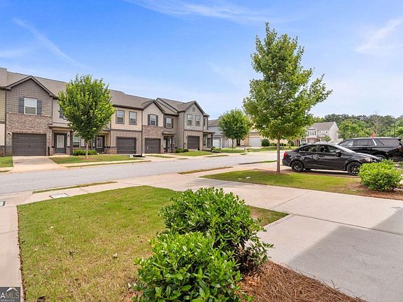 5th image of 7106 Chara Ln