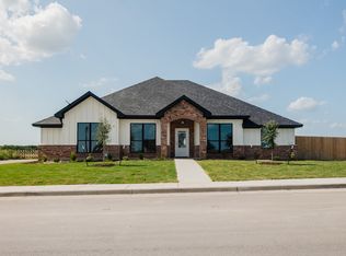 1013 Dillinger Rd, Hewitt, TX 76643