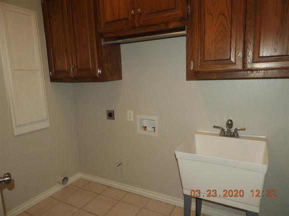 5th image of 10905 Gateshead Dr