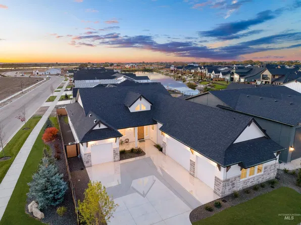 21637 Appaloosa Ave, Star, ID 83669