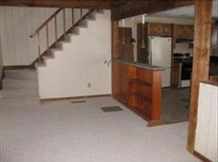 74 Petticoat Hill Rd, Williamsburg, MA 01096