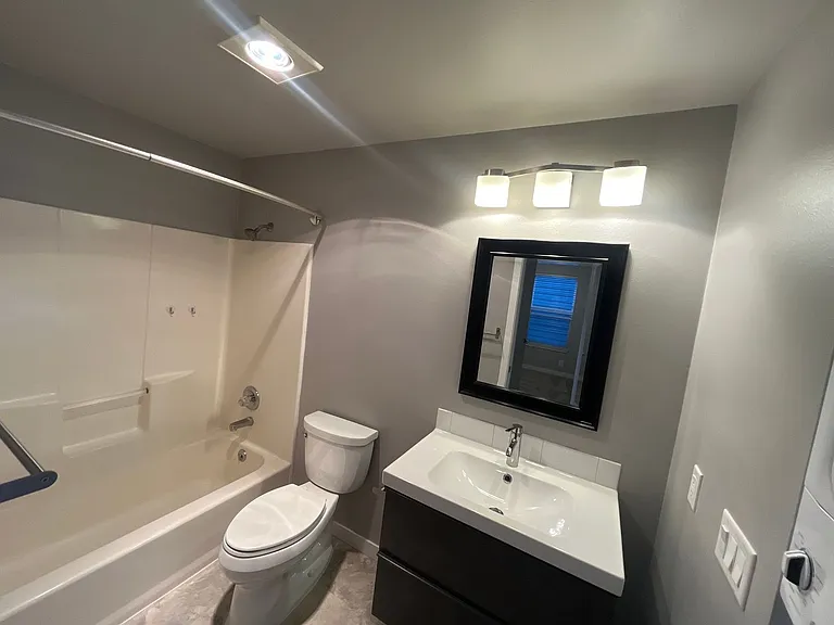 4524 44th Ave SW — Photo 30