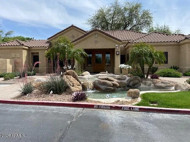 2 bed, 2.0 bath, 1075 sqft, $1,900 — Photo 2