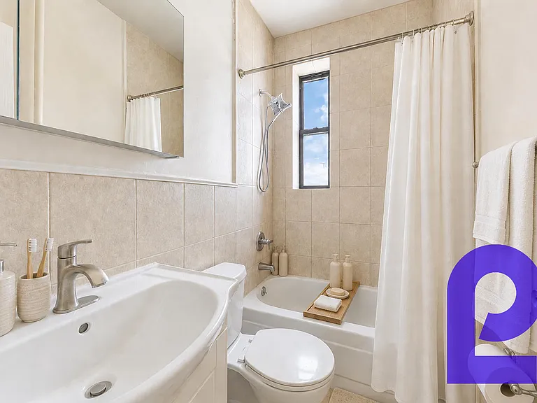 557 W 144th St #2C — Photo 6