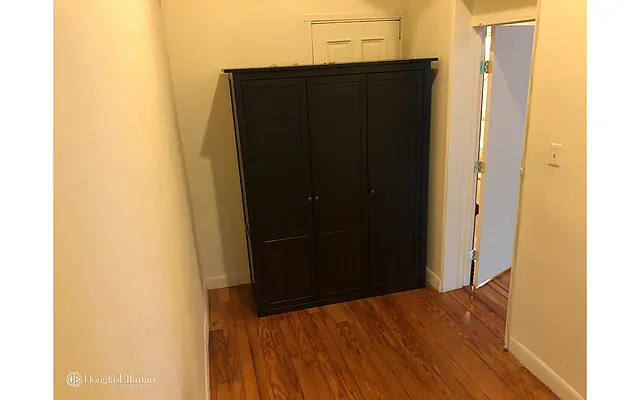 Rented by Douglas Elliman | media 37