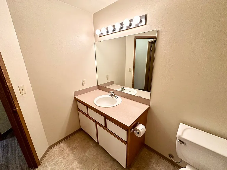 904 Juniper Ave — Photo 43