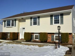 7505 Hollybrook Rd, Glen Burnie, MD 21061