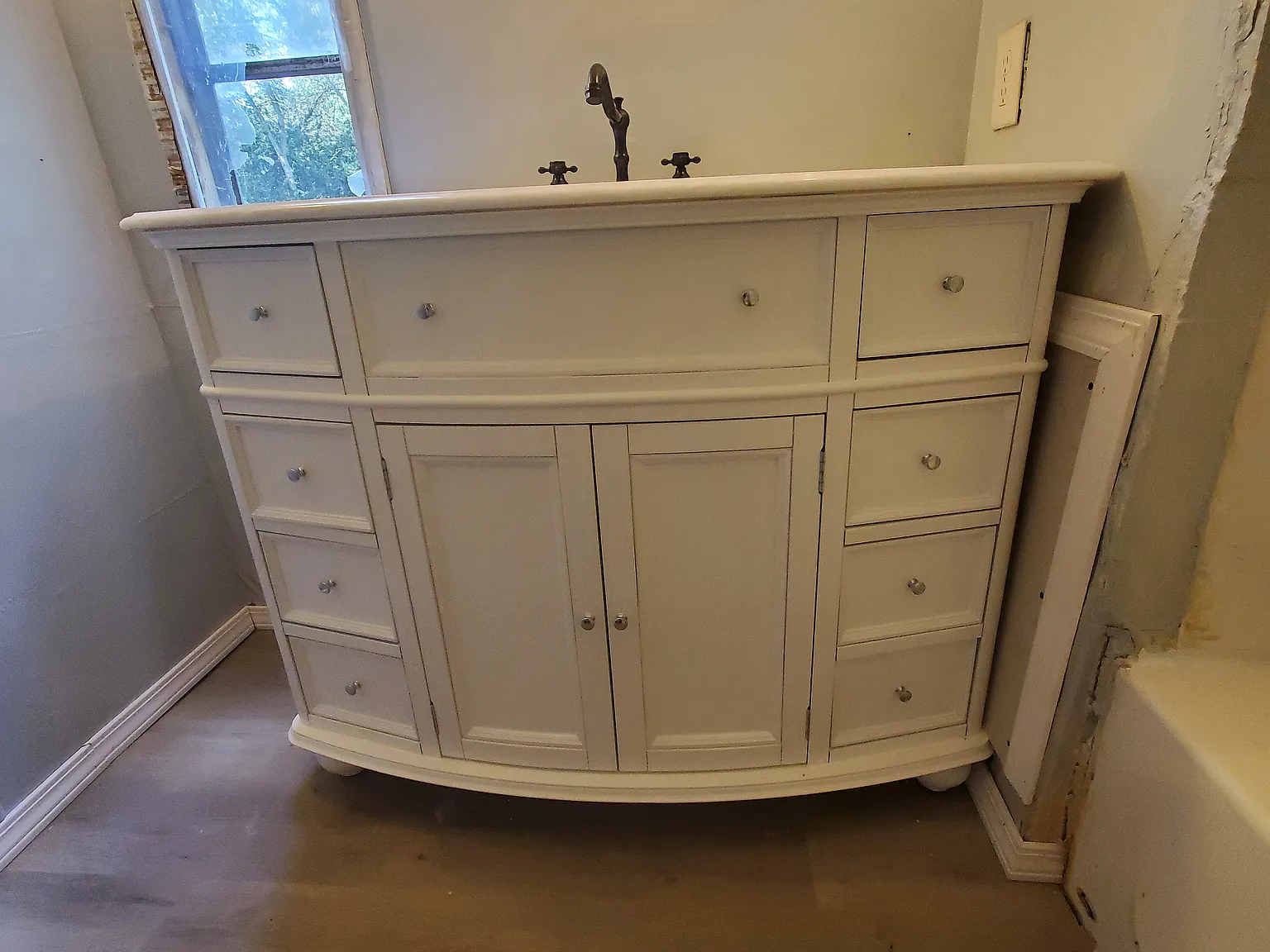 2 bed, 768 sqft, $850 — Photo 2