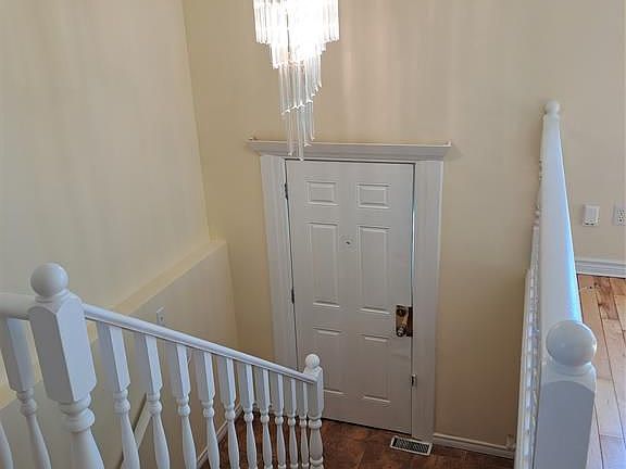 3rd image of 12734 Horwood Cres