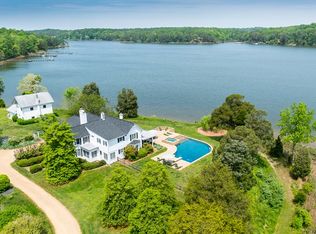 1271 Island Point Rd, Heathsville, VA 22473
