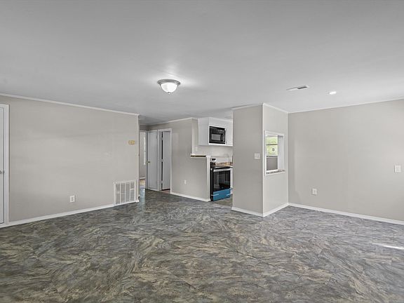 5th image of 315 Forest Hills Dr