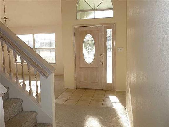 2nd image of 4321 Loma Taurina Dr