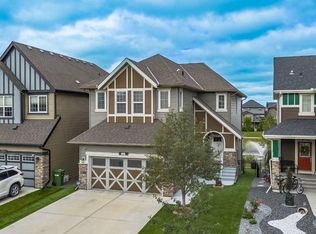 225 E Kingsmere Cv SE, Airdrie, AB T4A0S1