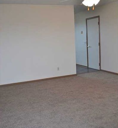2nd image of 207 Berschet Dr