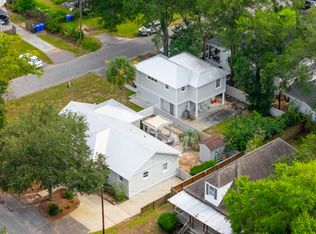 1367 Pherigo St, Mount Pleasant, SC 29464