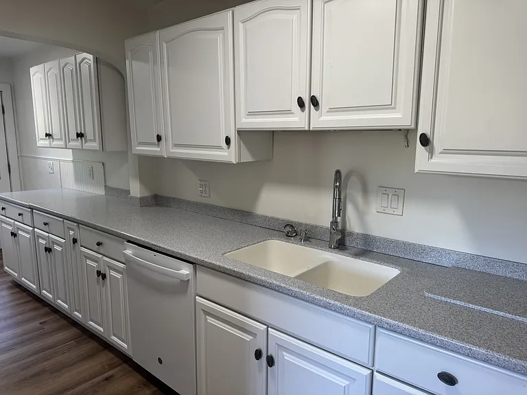 1014 Evergreen Ave — Photo 9