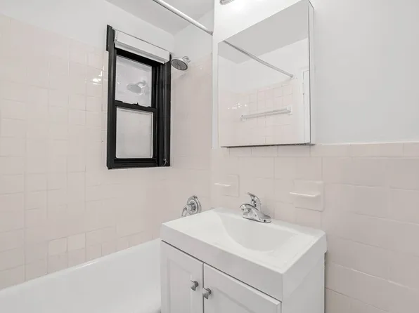 245 East 11th Street image 9 of 15