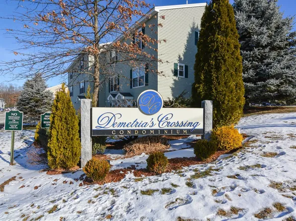 178 Karatzas Avenue #178, Manchester, NH 03104