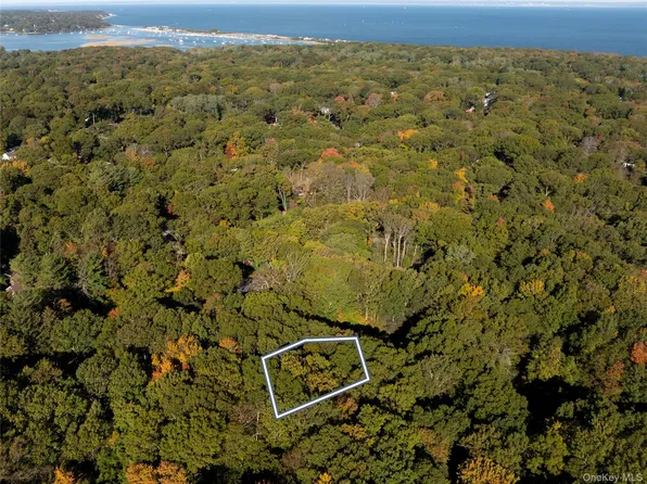 18A Valley Circle, Miller Place, NY 11764