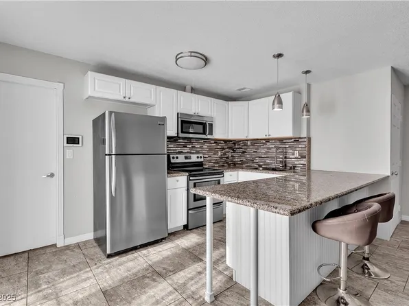 764 Apple Tree Ct, Henderson, NV 89014