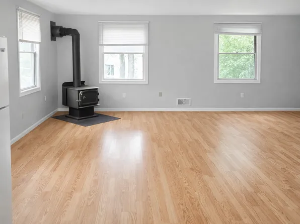 1144 Raleigh St #1, Saint Paul, MN 55108