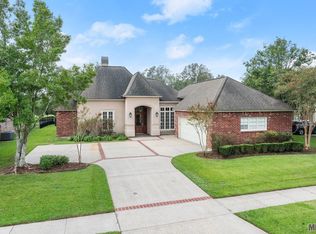 18319 Lake Harbor Ln, Prairieville, LA 70769