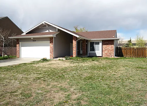 3070 Mirage Dr Photo 1