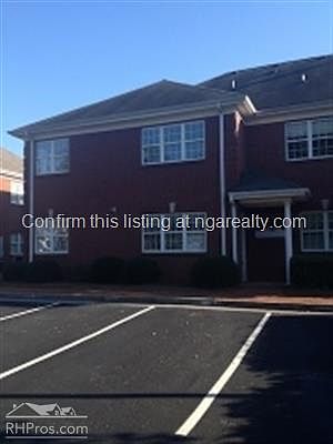 Front of Building Suite 1804B