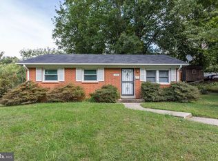 14303 Benton St, Woodbridge, VA 22193