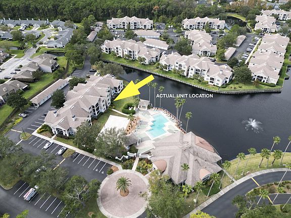 5th image of 300 Boardwalk Dr APT 114