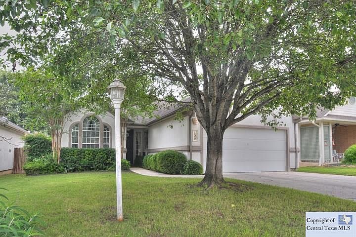 1st image of 130 Georgia Pl