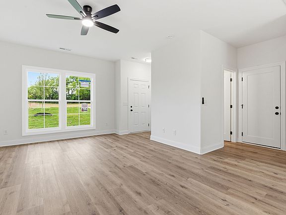 3rd image of 308 Spring St Lot 193