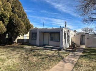 905 10th Street Ct, Artesia, NM 88210