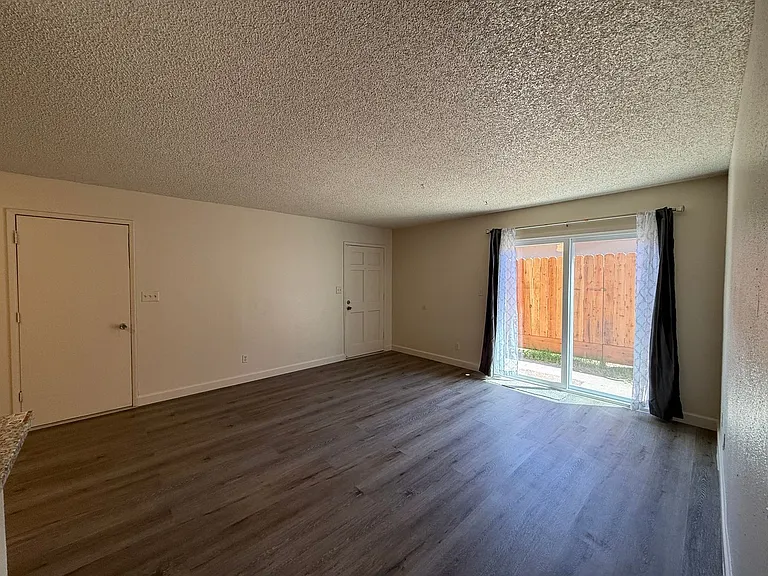 1713 Randazzo Ave — Photo 5