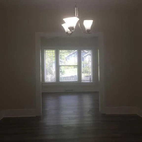 902 Darlington Way SW #B — Photo 8