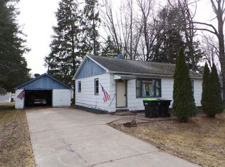 725 E 3rd St, Owen, WI 54460