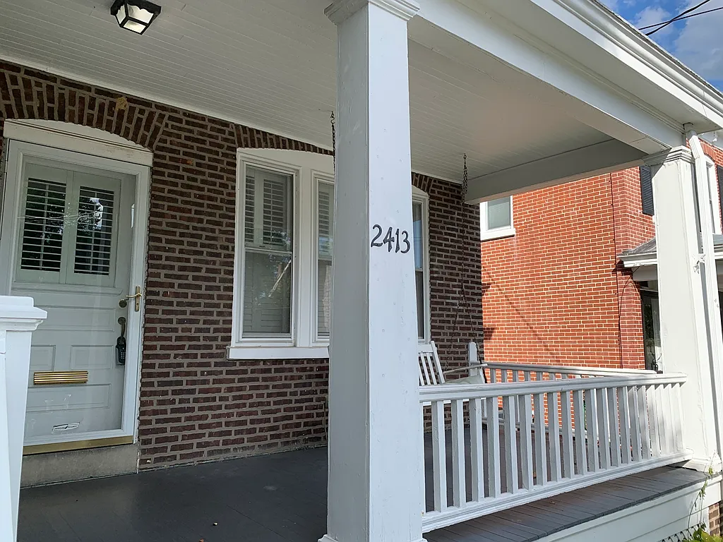 3 bed, 1.5 bath, 1725 sqft, $2,775 — Photo 2