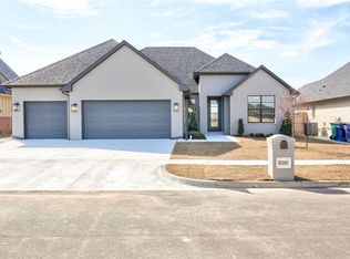 9301 Lupine Rd, Yukon, OK 73099