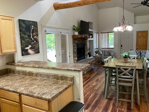 3rd image of 4495 Stone Pine Dr
