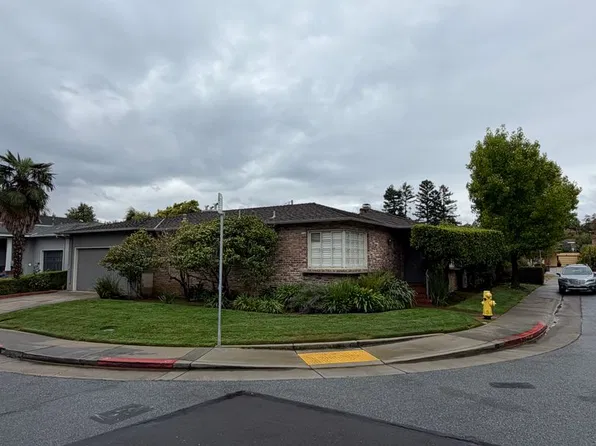 743 W Capistrano Way, San Mateo, CA 94402