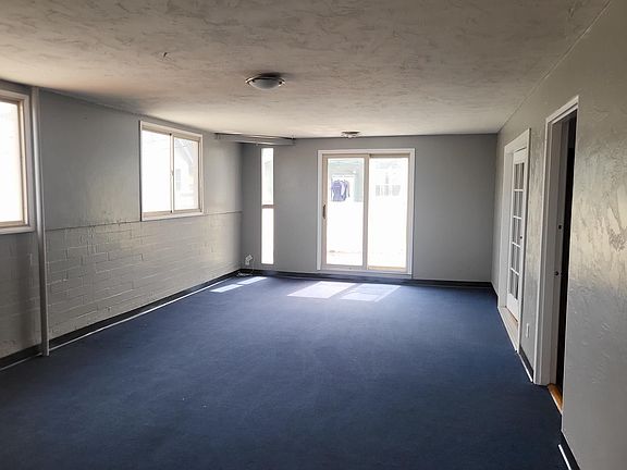 2nd image of 4812 1/2 Santa Monica Ave