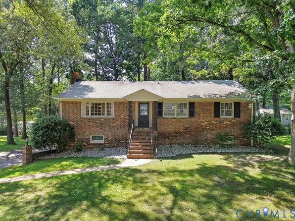 11440 Rochelle Rd, Chester, VA 23831