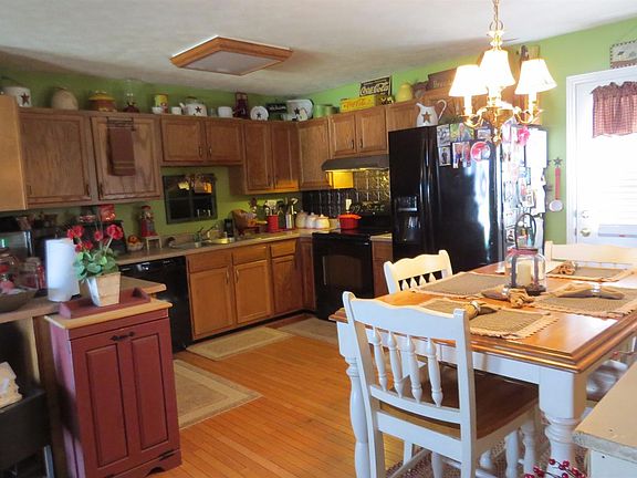 4th image of 841 Thorn Trace Dr