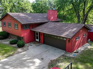 7650 Finchford Rd, Janesville, IA 50647